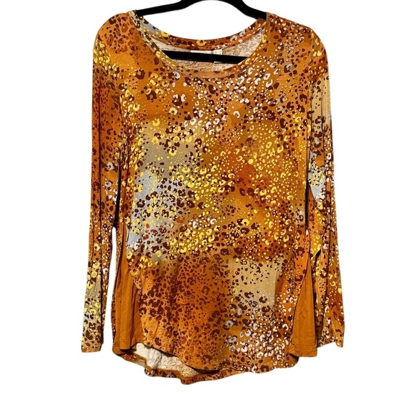 LOGO Lori Goldstein Animal Print Amber Tan Long Sleeve Stretchy Jersey Knit Top - Picture 1 of 10